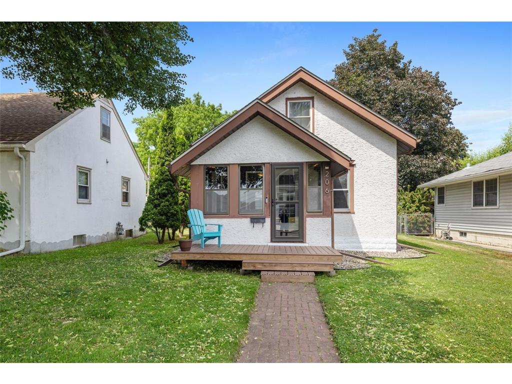 206 14th Avenue S South Saint Paul MN 55075 7090372 image1