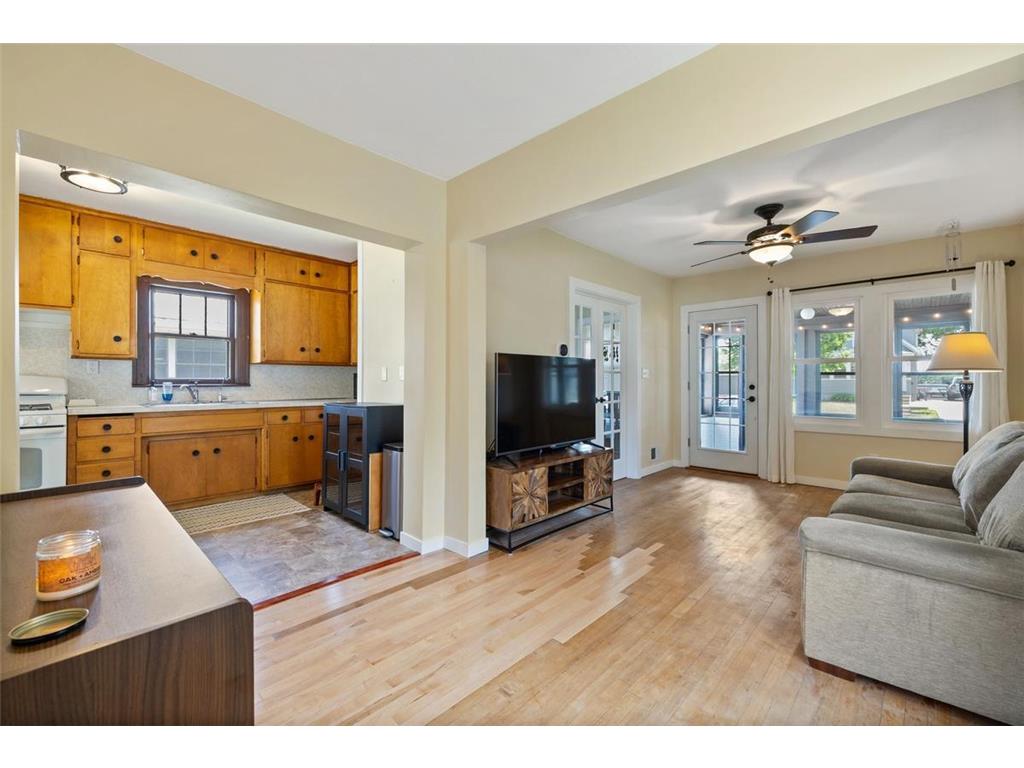 206 14th Avenue S South Saint Paul MN 55075 7090372 image4