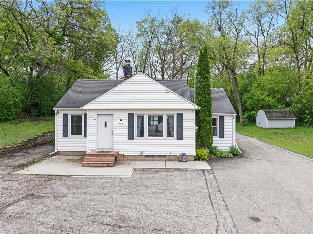 206 21st Street SW Rochester MN 55902 7068502 image32