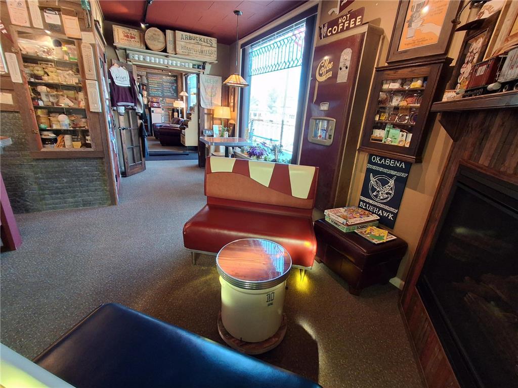 206 2nd Avenue N Lakefield MN 56150 7045462 image16