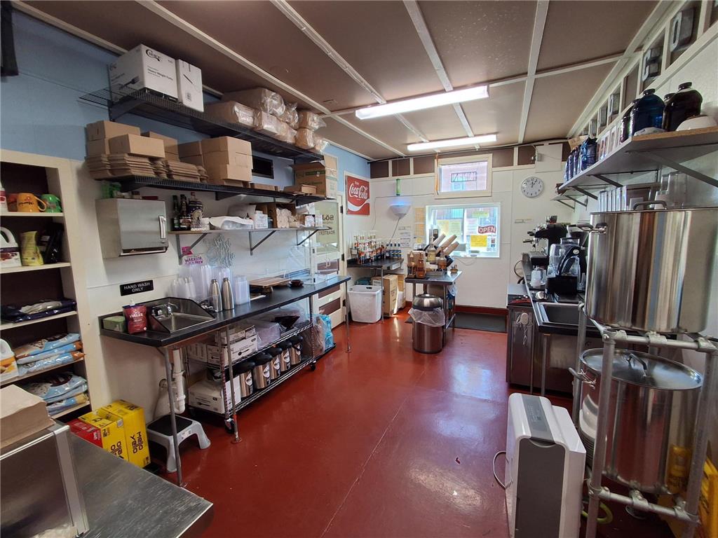 206 2nd Avenue N Lakefield MN 56150 7045462 image17