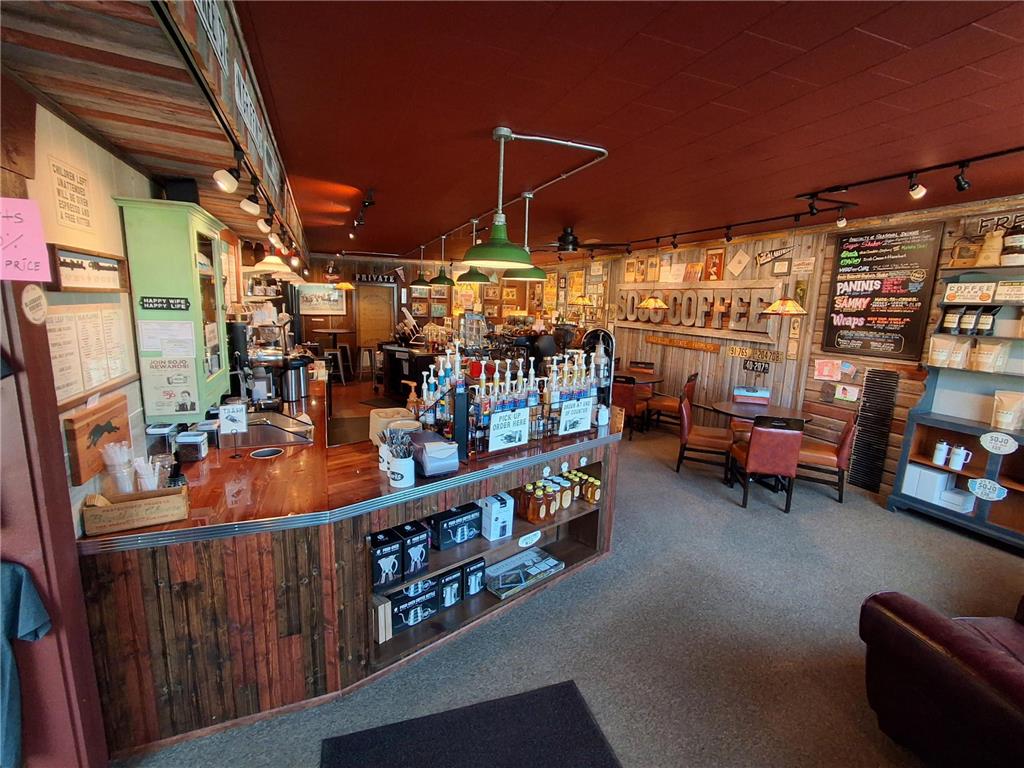 206 2nd Avenue N Lakefield MN 56150 7045462 image3
