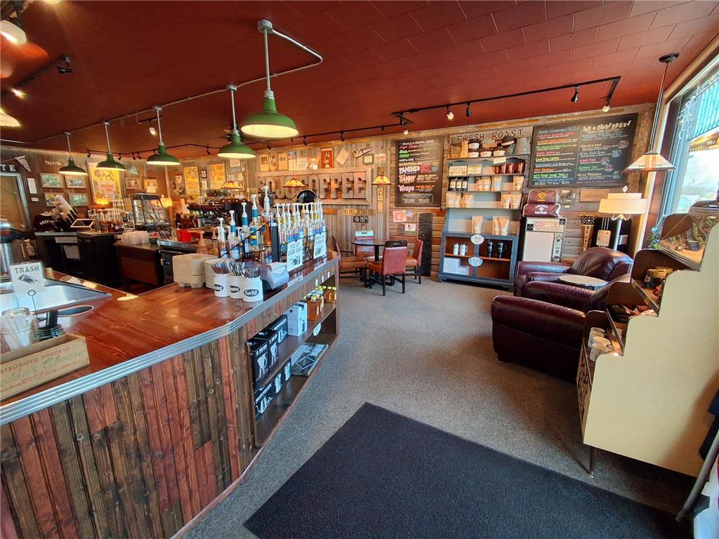 206 2nd Avenue N Lakefield MN 56150 7045462 image4