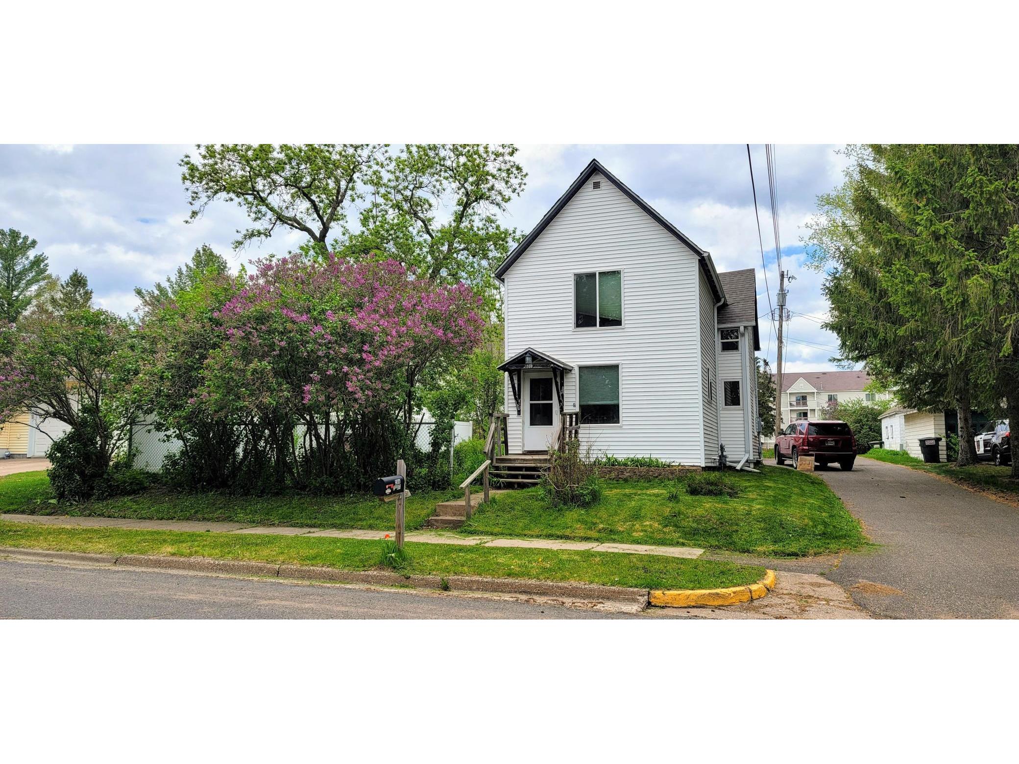 206 2nd Street, Sandstone, MN, 55072 MLS 5760071 Edina Realty