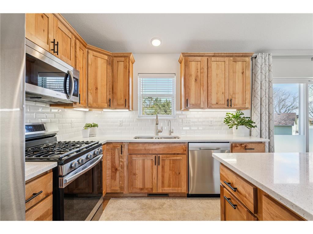 206 9th Ave Court NW Lonsdale MN 55046 7045128 image4