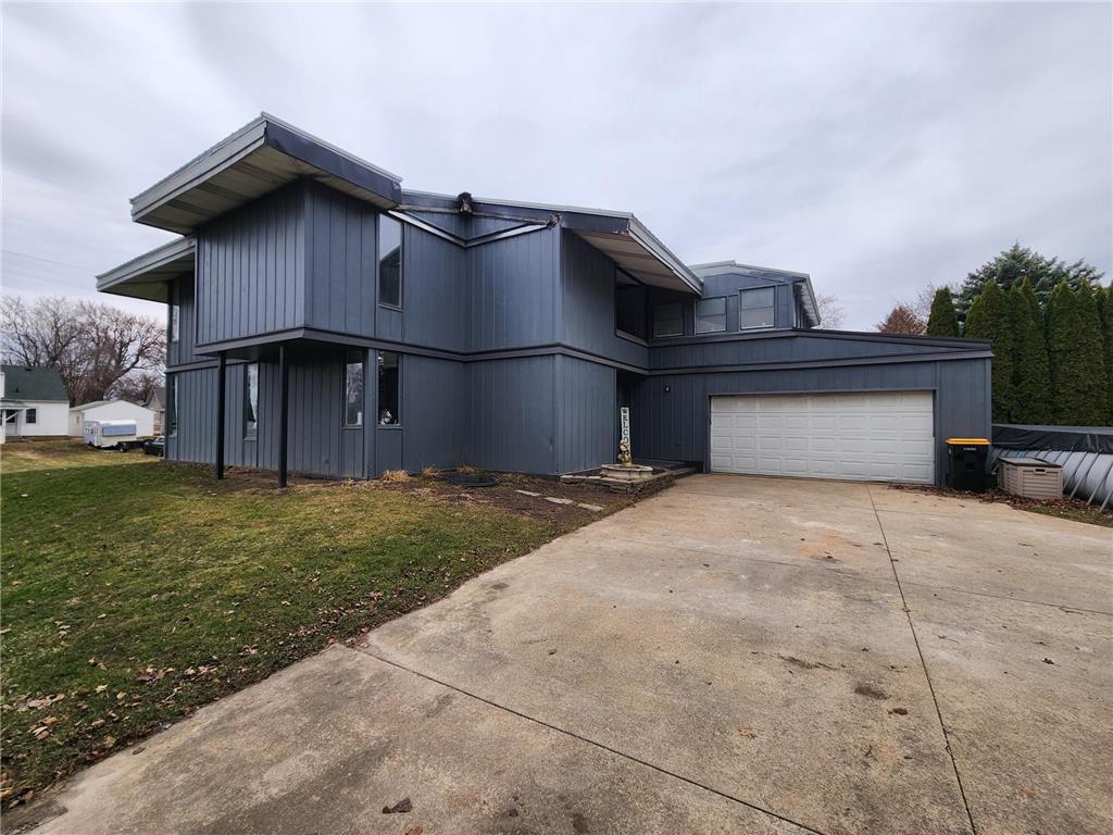206 E Luella Street Le Roy MN 55951 7045193 image1