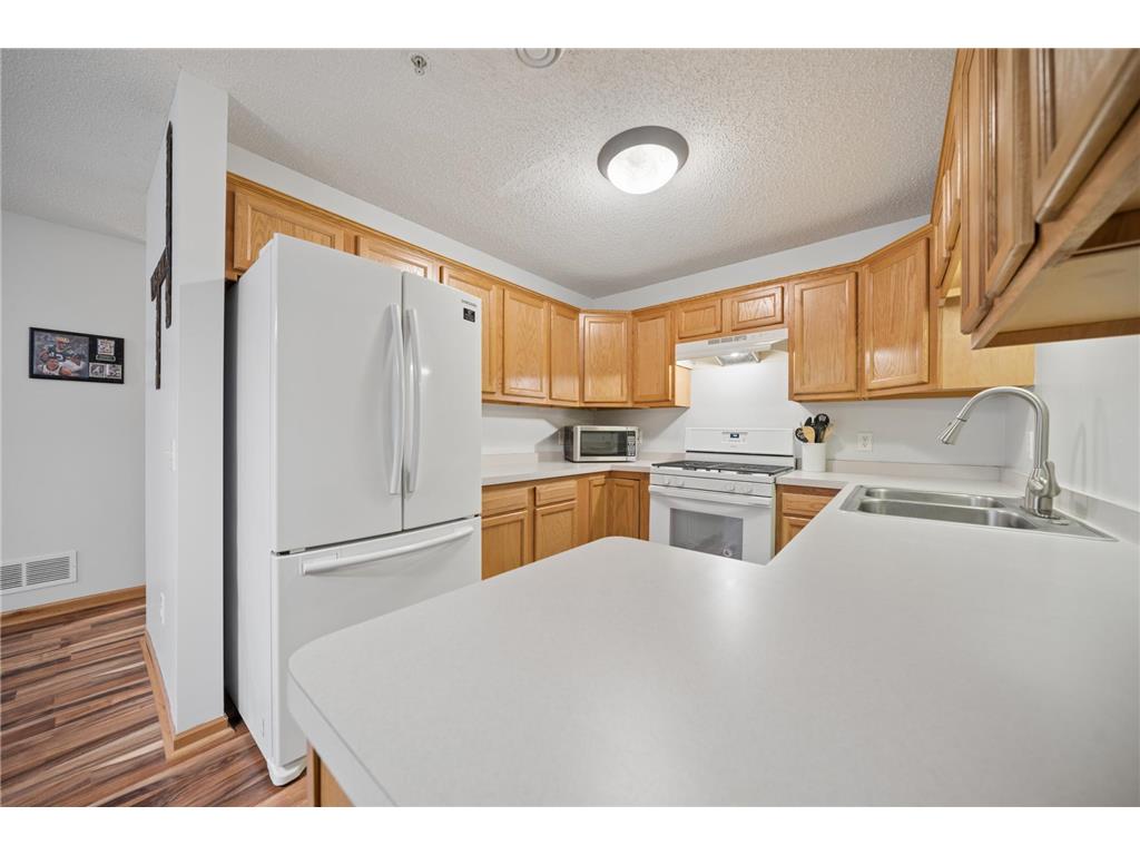206 E Orchard Street Belle Plaine MN 56011 7057837 image13