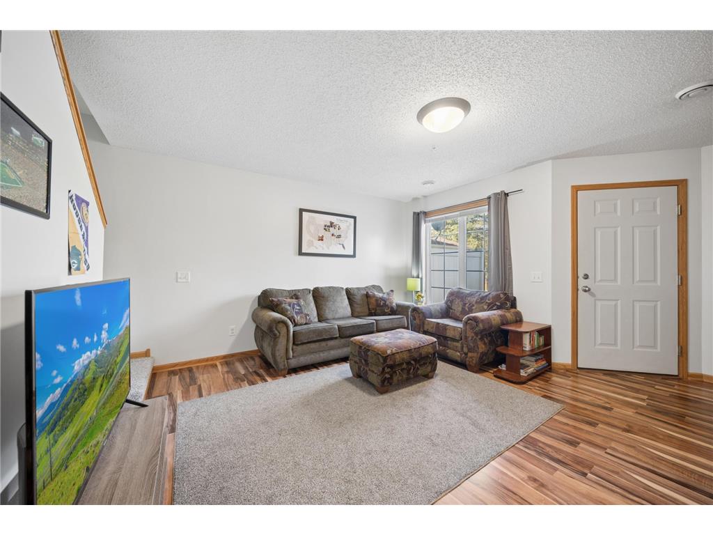 206 E Orchard Street Belle Plaine MN 56011 7057837 image3
