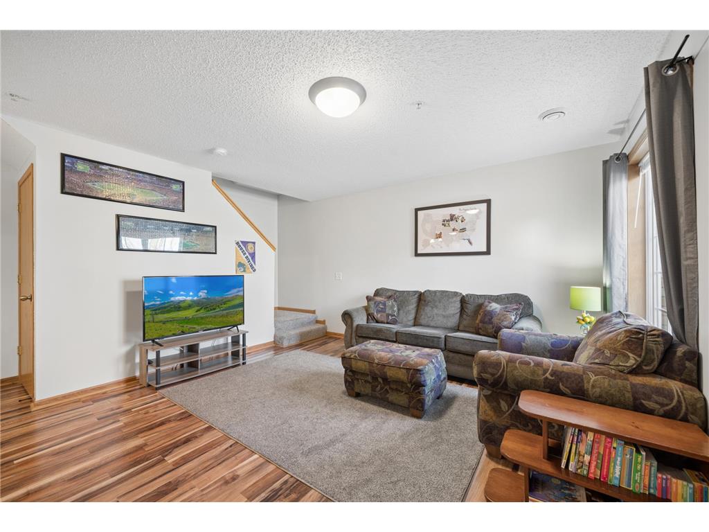 206 E Orchard Street Belle Plaine MN 56011 7057837 image5