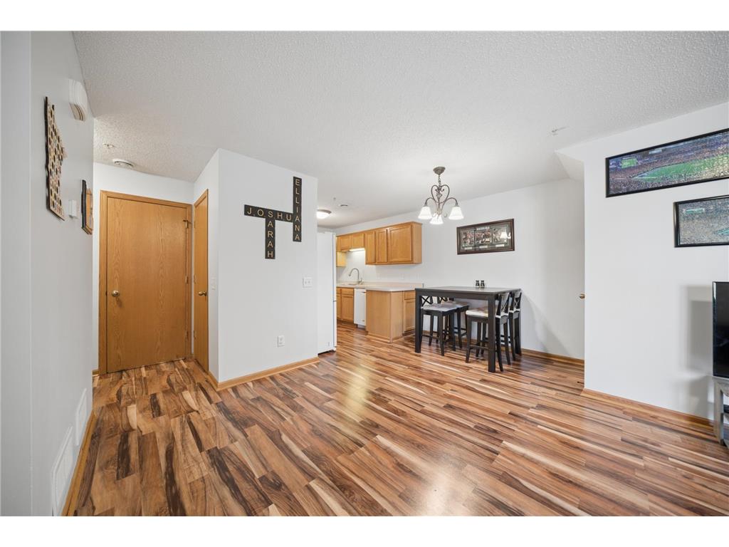 206 E Orchard Street Belle Plaine MN 56011 7057837 image8