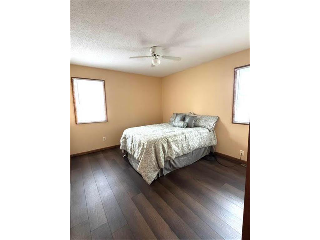 206 Elm Avenue SE Montgomery MN 56069 7076010 image10