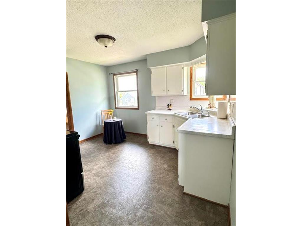 206 Elm Avenue SE Montgomery MN 56069 7076010 image8