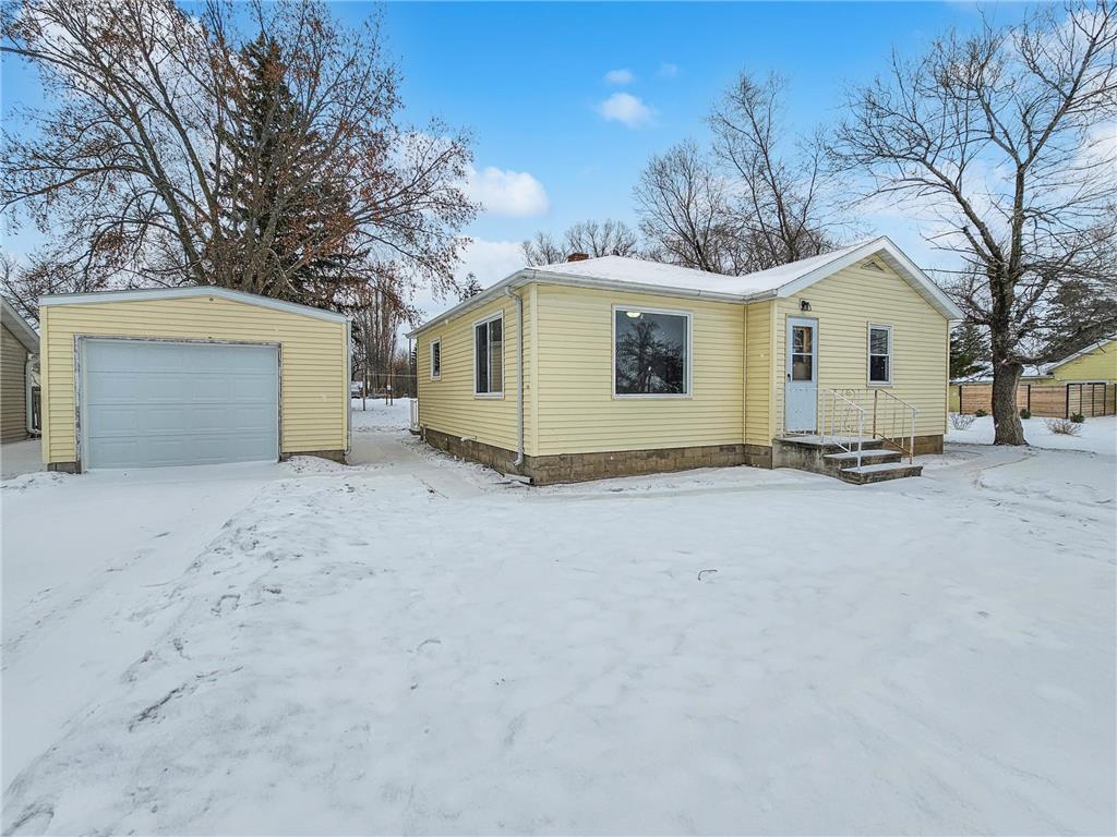 206 Elm Street NE Fertile MN 56540 6641325 image1