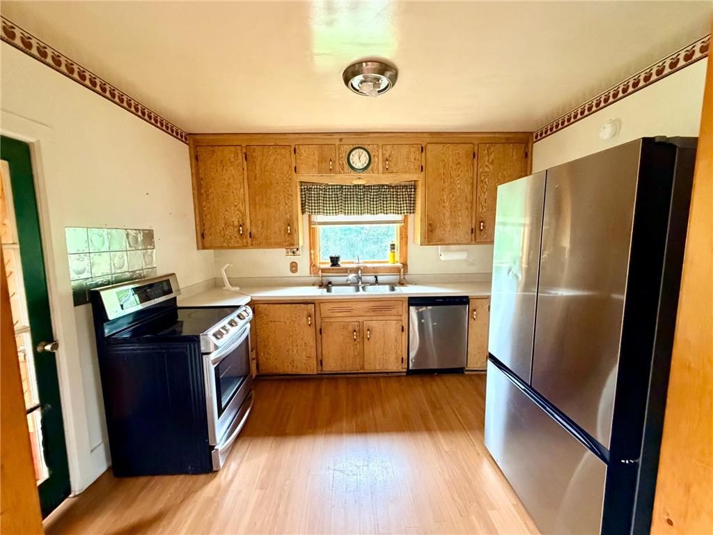206 Gunn Street Coleraine MN 55722 7088436 image7