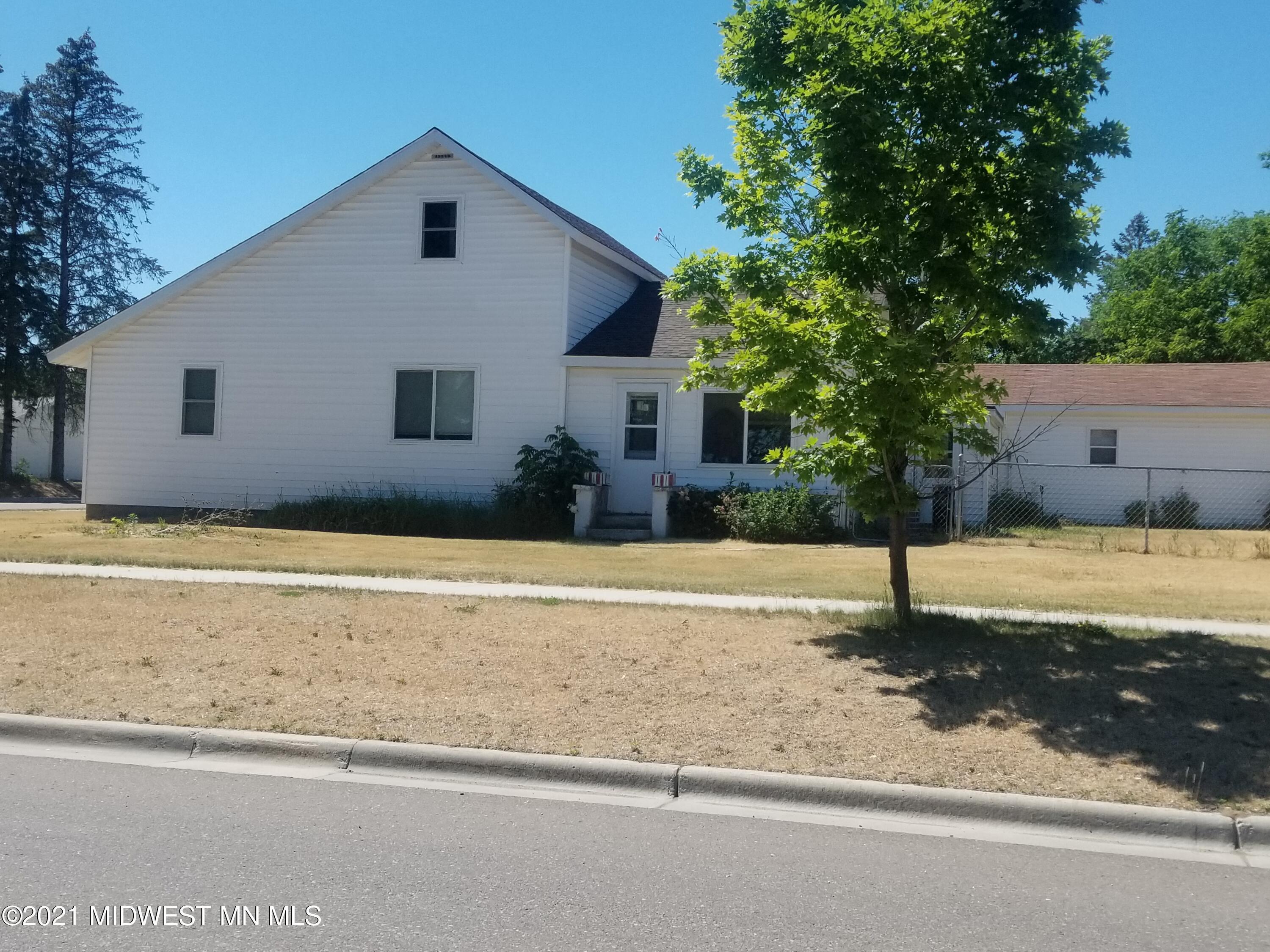 206 Homecrest Avenue SE, Wadena, MN 56482 MLS 6065071 Edina Realty