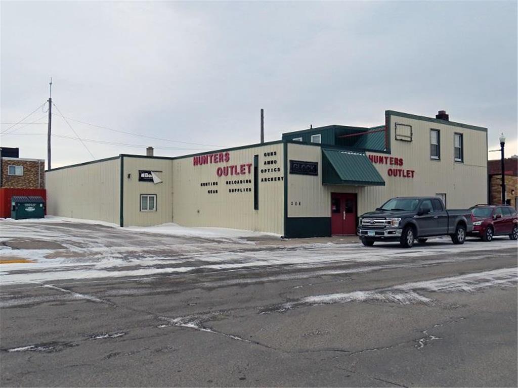 206 Knight Avenue N Thief River Falls MN 56701 6658018 image1