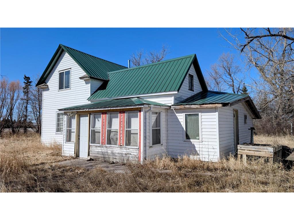 206 Leslie Webster ND 58382 6763862 image1