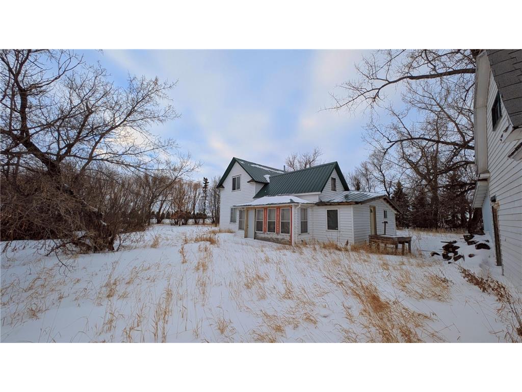 206 Leslie Webster ND 58382 6763862 image14