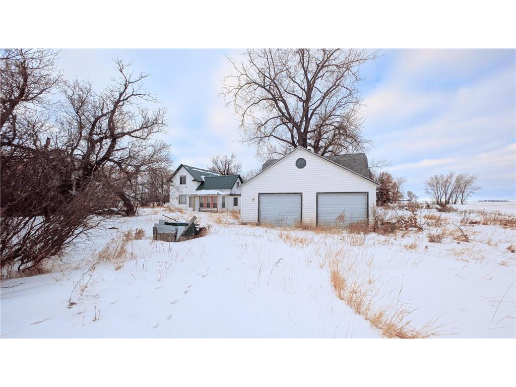 206 Leslie Webster ND 58382 6763862 image15