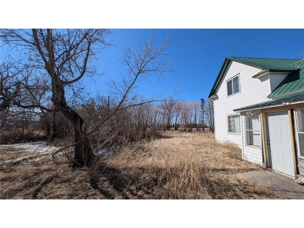 206 Leslie Webster ND 58382 6763862 image4