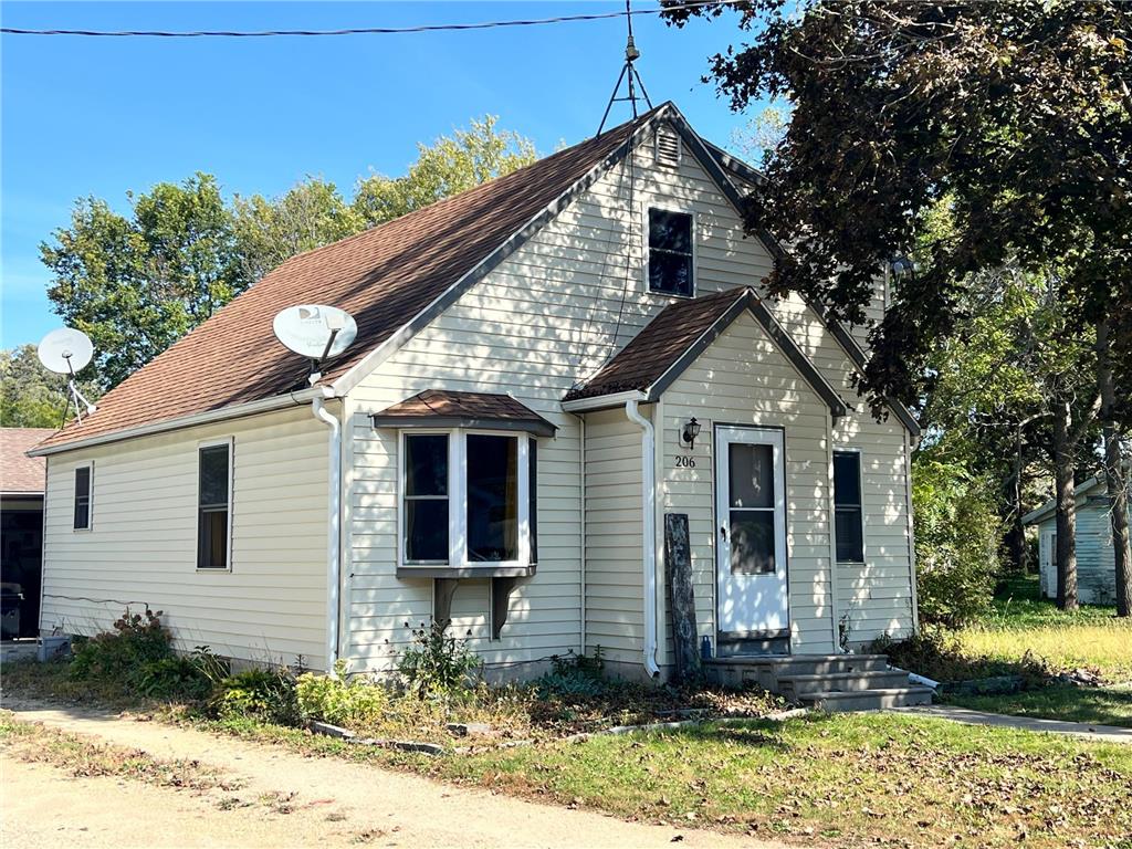 206 Mckinley Street Manchester MN 56007 6799893 image1