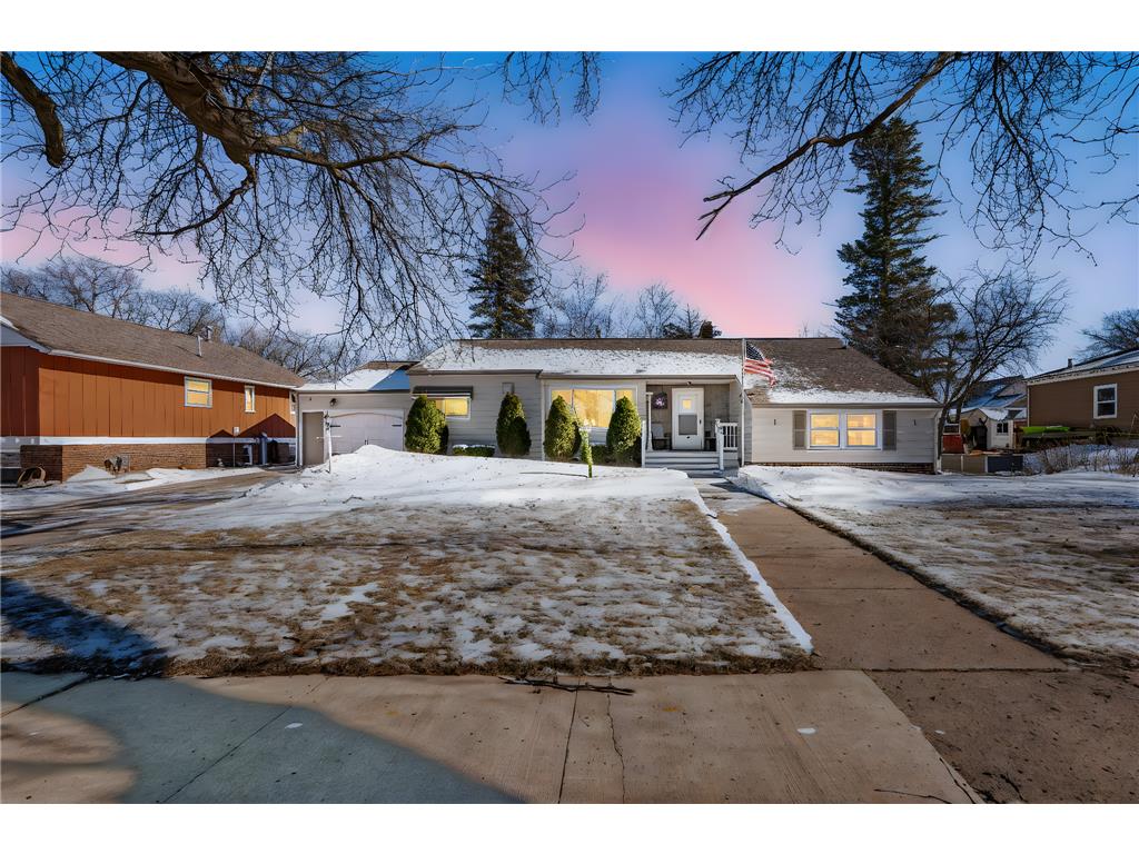 206 N 3rd Avenue E Truman MN 56088 7013391 image1