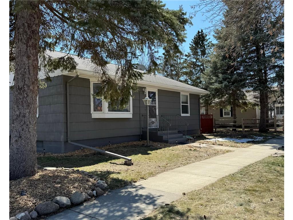 206 N A Street Marshall MN 56258 6513085 image1