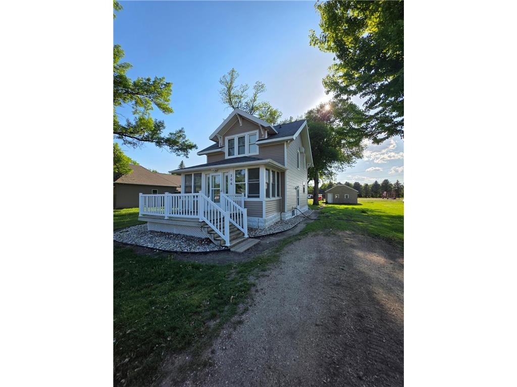 206 N Brook Avenue Porter MN 56280 7081072 image1