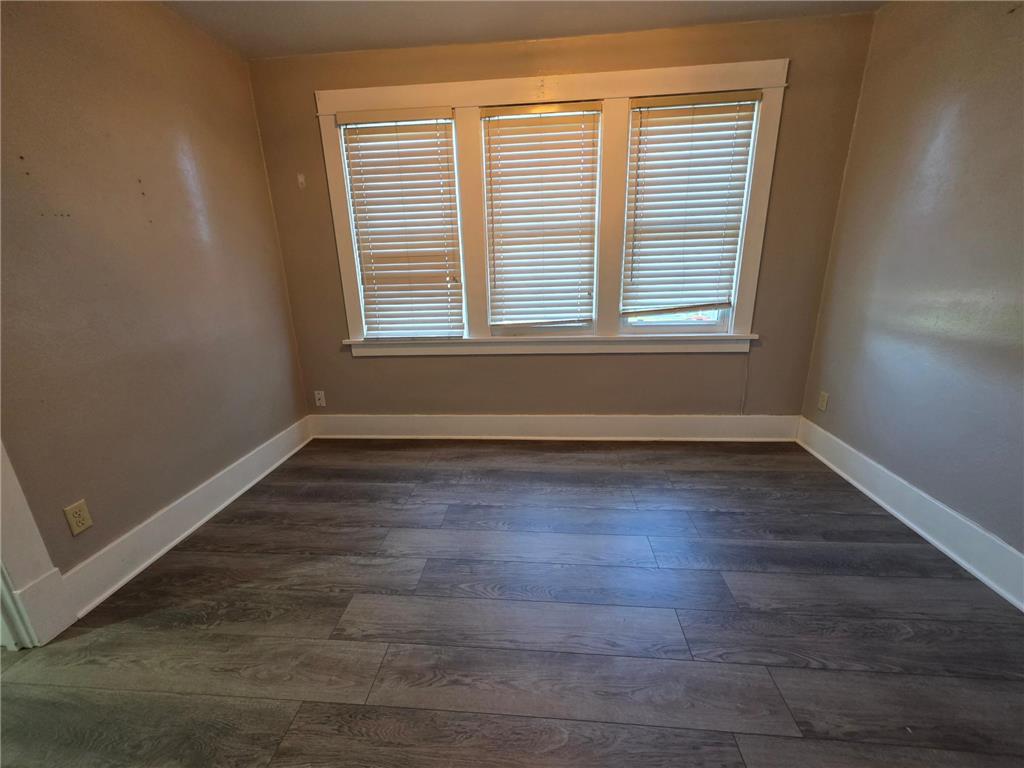 206 N Brook Avenue Porter MN 56280 7081072 image20