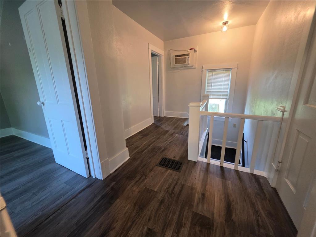 206 N Brook Avenue Porter MN 56280 7081072 image24