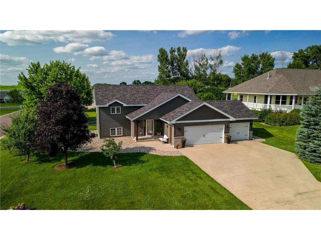 206 NW Smith Street Mapleton MN 56065 6572068 image1