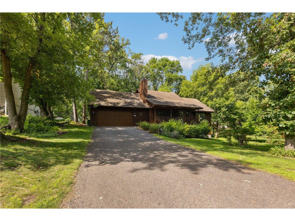 206 Oak Grove Lane Mahtomedi MN 55115 6409196 image1