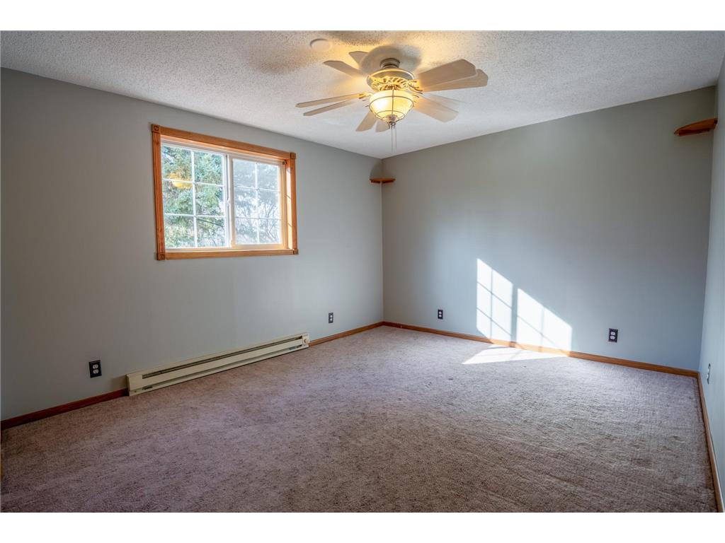 206 Pine Street SW New London MN 56273 6815014 image29