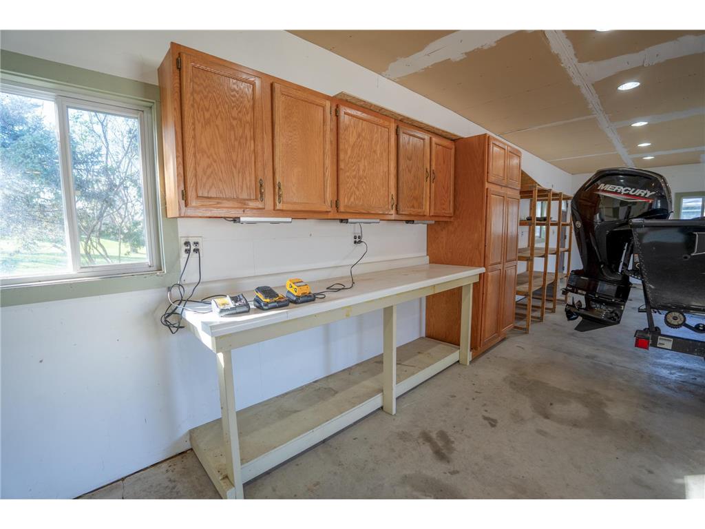 206 Pine Street SW New London MN 56273 6815014 image37