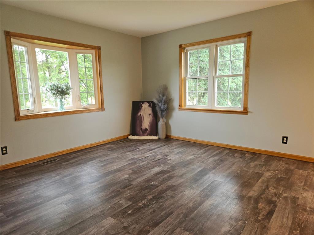 206 Pine Street SW New London MN 56273 7087273 image10