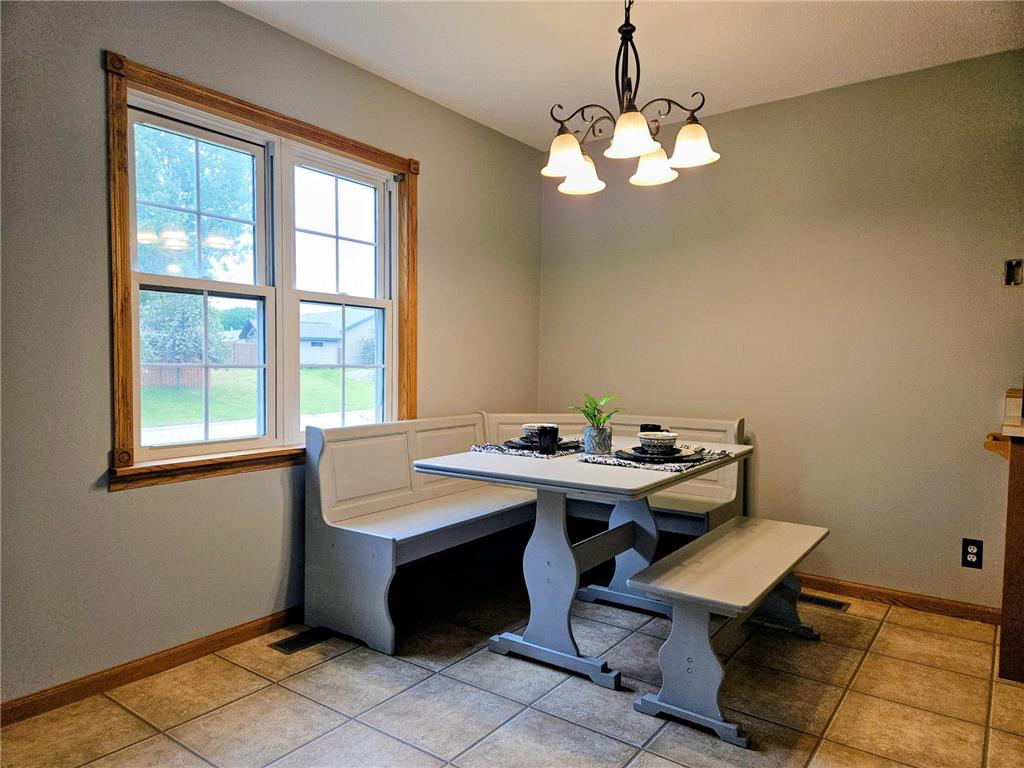 206 Pine Street SW New London MN 56273 7087273 image11