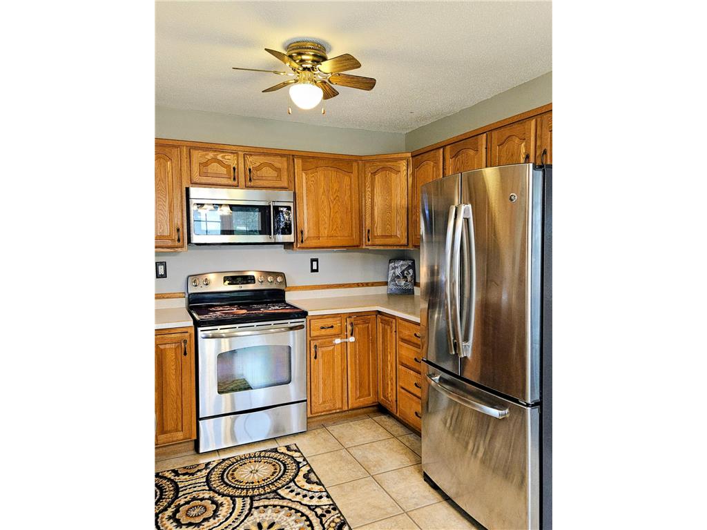 206 Pine Street SW New London MN 56273 7087273 image13