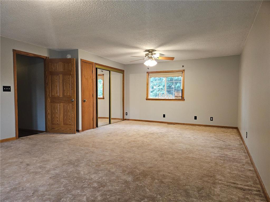 206 Pine Street SW New London MN 56273 7087273 image17