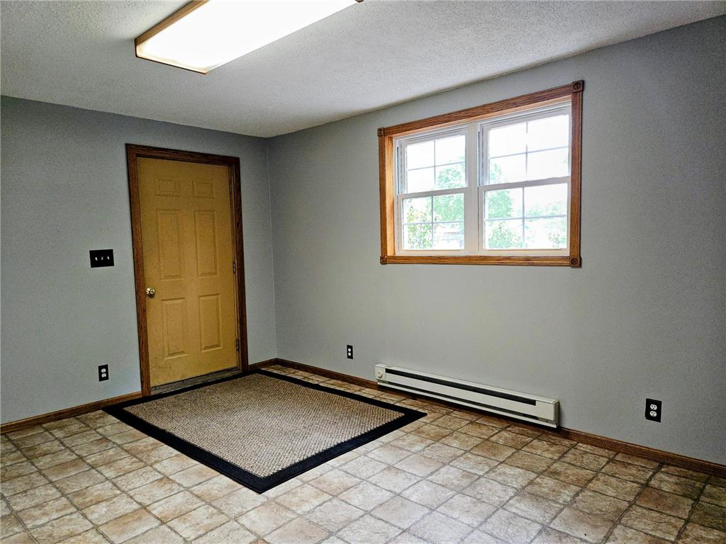 206 Pine Street SW New London MN 56273 7087273 image26
