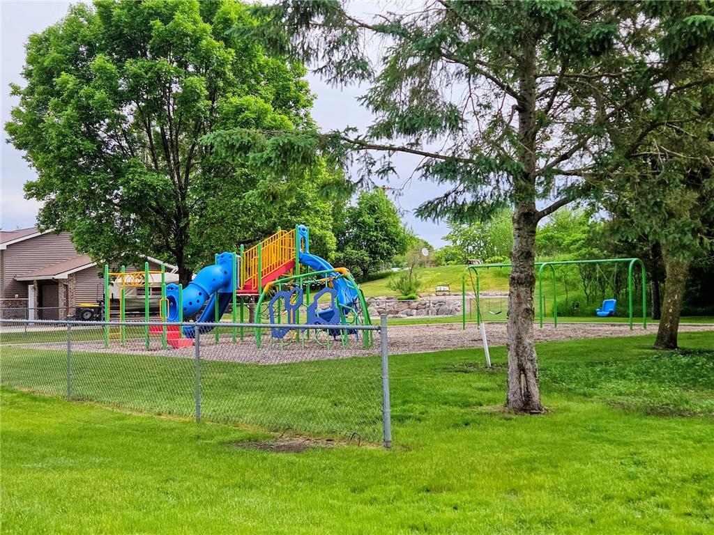 206 Pine Street SW New London MN 56273 7087273 image6