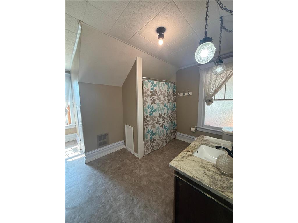 206 Pleasant Avenue W Atwater MN 56209 7108340 image16