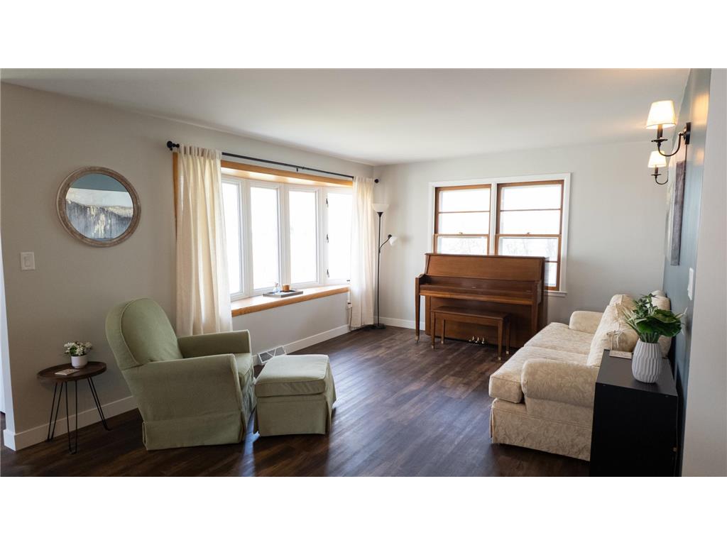 206 S Whitney Street Marshall MN 56258 7069092 image5