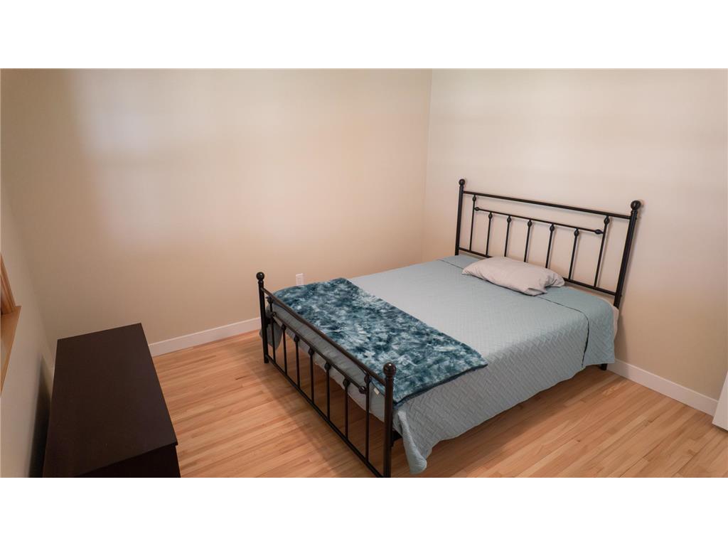 206 S Whitney Street Marshall MN 56258 7069092 image8