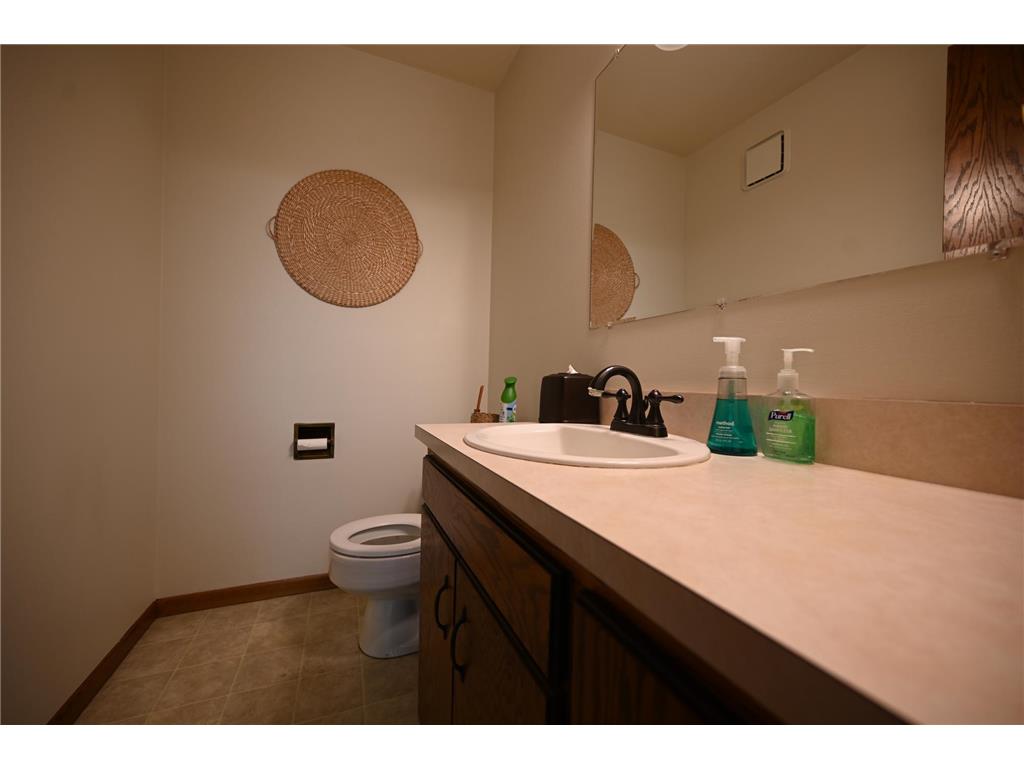 206 Scott Street S Shakopee MN 55379 7029549 image16