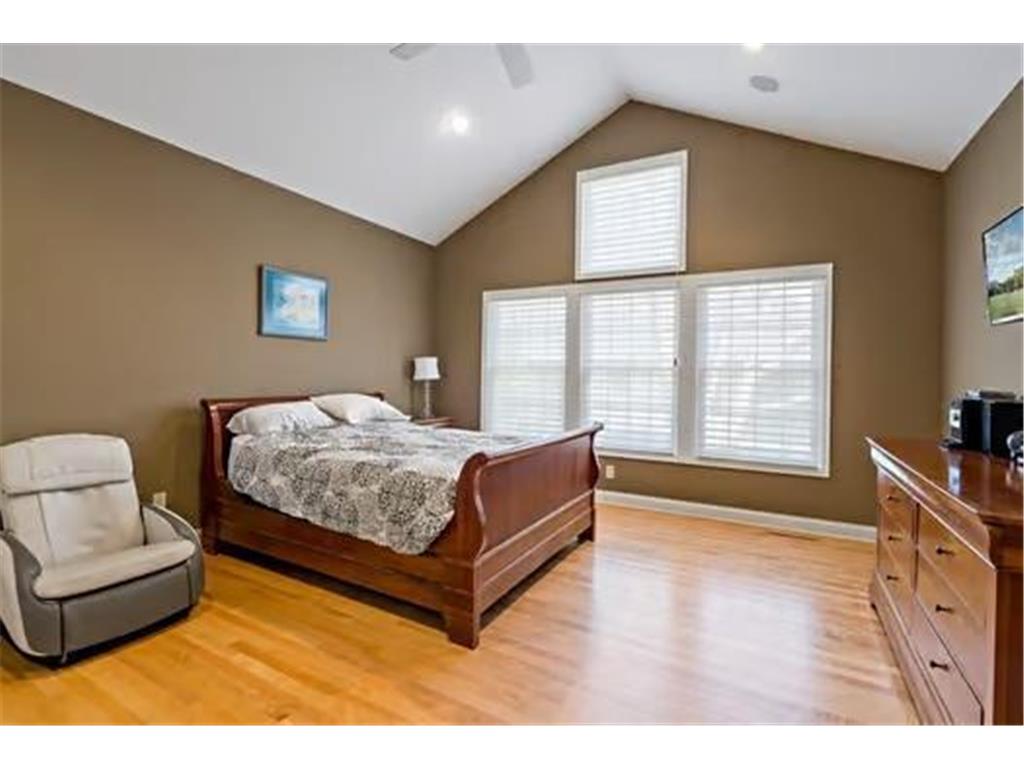 206 Stonebridge Lane Lilydale MN 55118 7055676 image24
