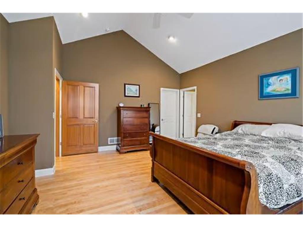 206 Stonebridge Lane Lilydale MN 55118 7055676 image25