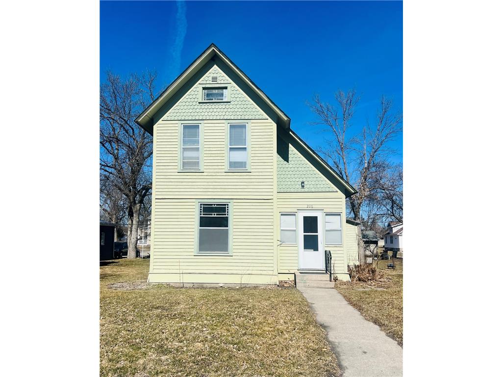 206 W 6th Street Morris MN 56267 6506154 image1