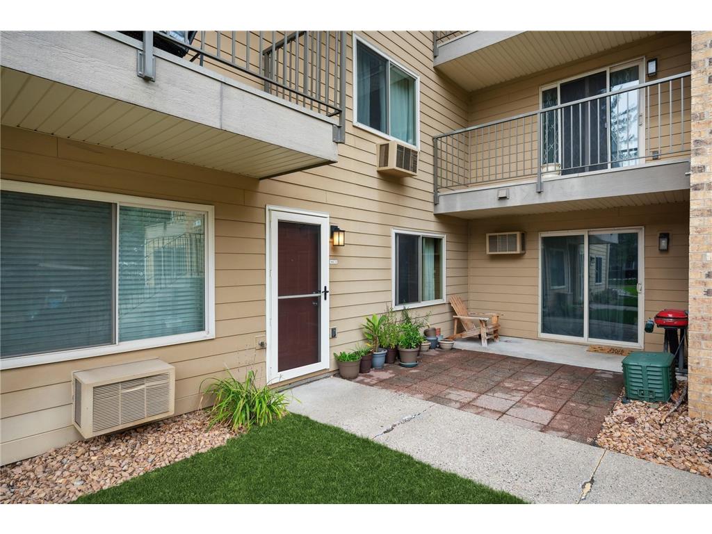 2060 Ridge Drive #11 Saint Louis Park MN 55416 6484682 image1