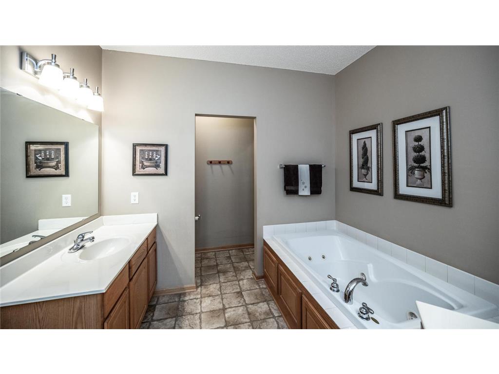 20600 Cypress Drive Farmington MN 55024 7080727 image24