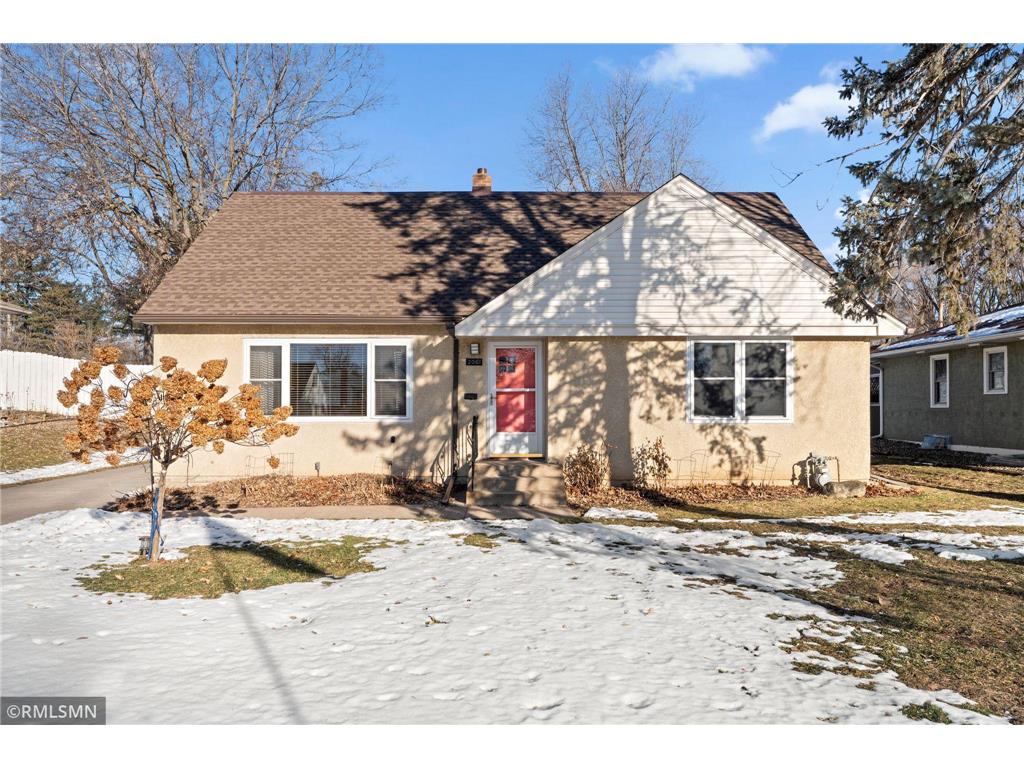 2061 Arlington Avenue E Saint Paul MN 55119 6822937 image1